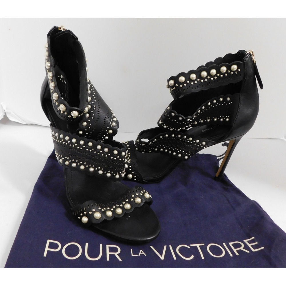 Pour La Victoire Ellura Black Leather Silver Pearl Stiletto Sandals Open Toe 8.5